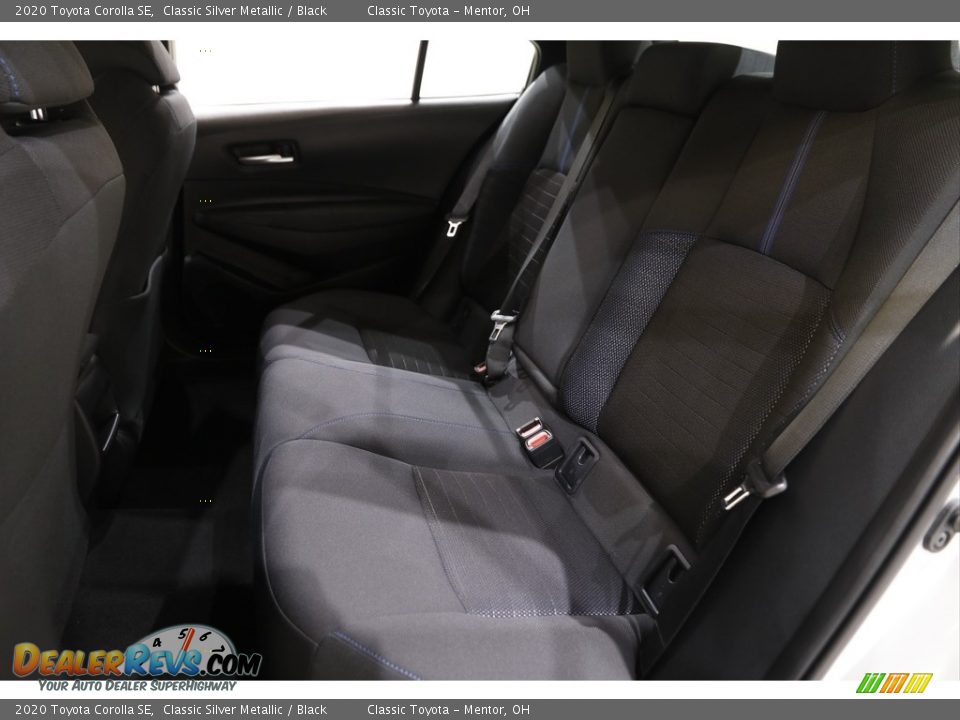 2020 Toyota Corolla SE Classic Silver Metallic / Black Photo #16