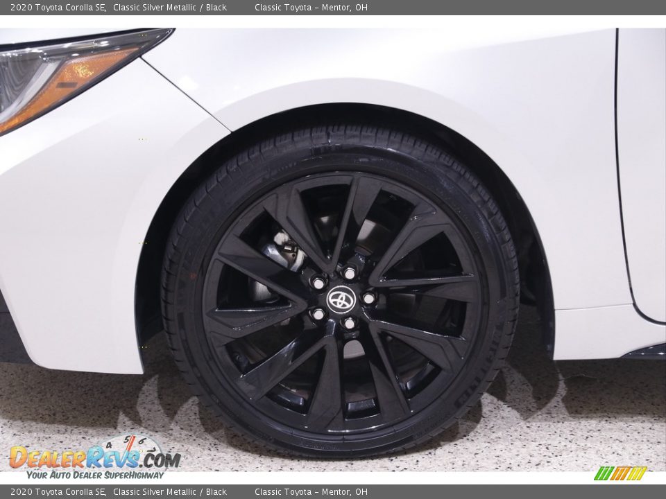 2020 Toyota Corolla SE Classic Silver Metallic / Black Photo #19
