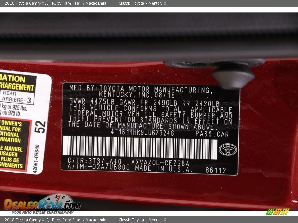 2018 Toyota Camry XLE Ruby Flare Pearl / Macadamia Photo #19