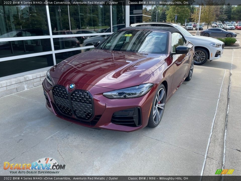 Front 3/4 View of 2022 BMW 4 Series M440i xDrive Convertible Photo #1