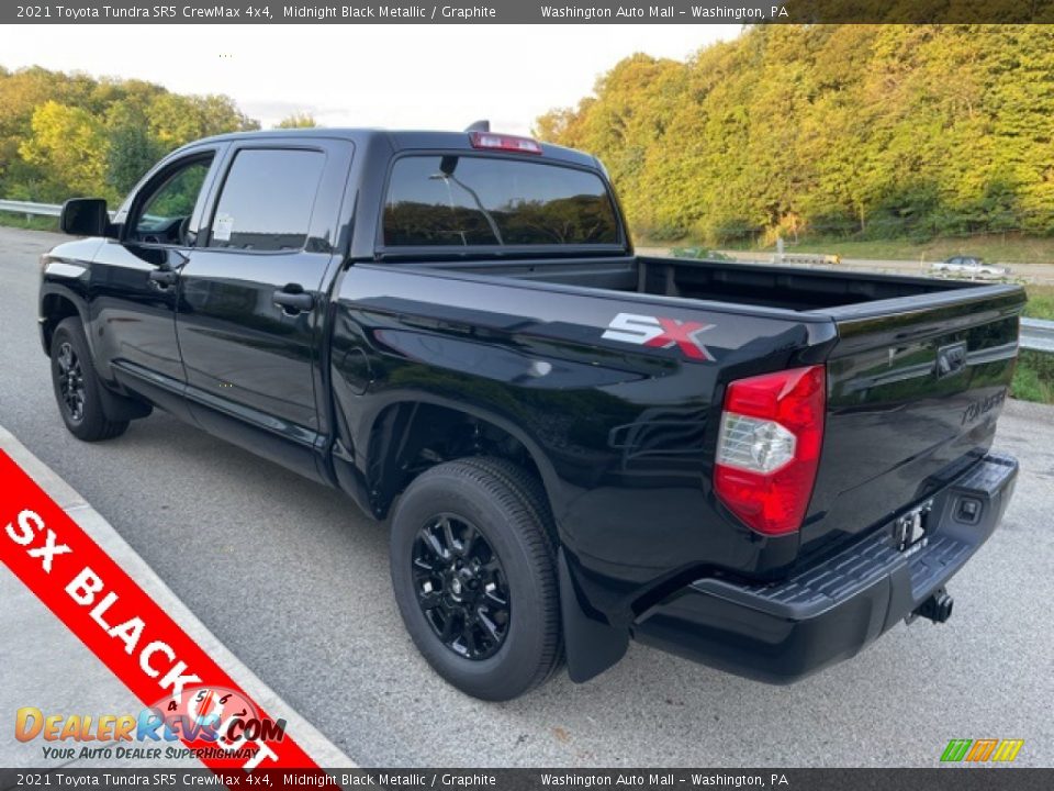 2021 Toyota Tundra SR5 CrewMax 4x4 Midnight Black Metallic / Graphite Photo #2