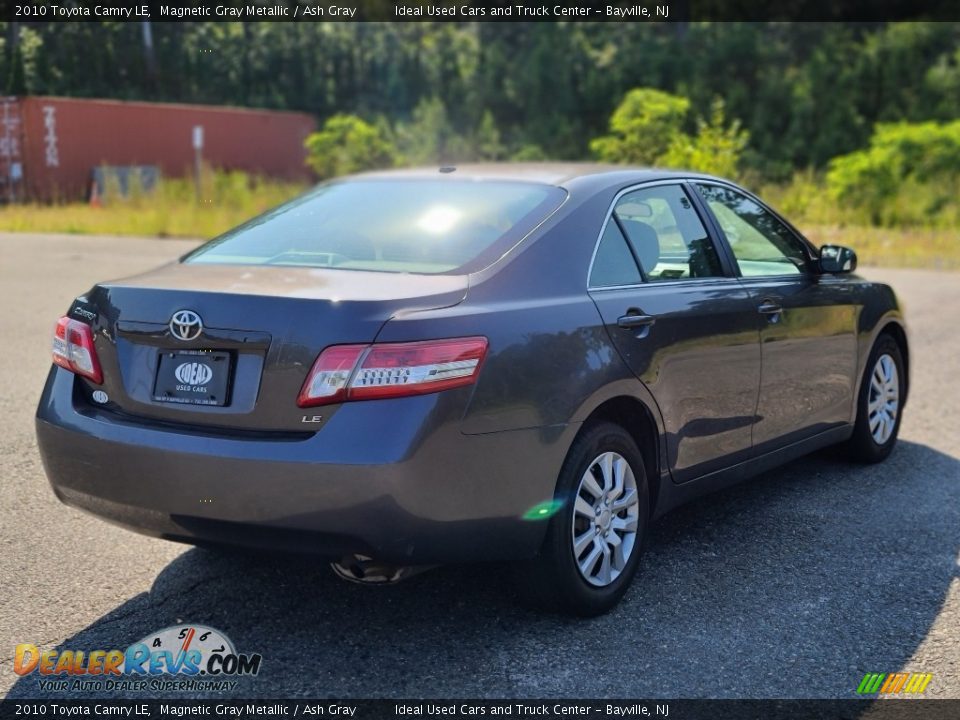 2010 Toyota Camry LE Magnetic Gray Metallic / Ash Gray Photo #5