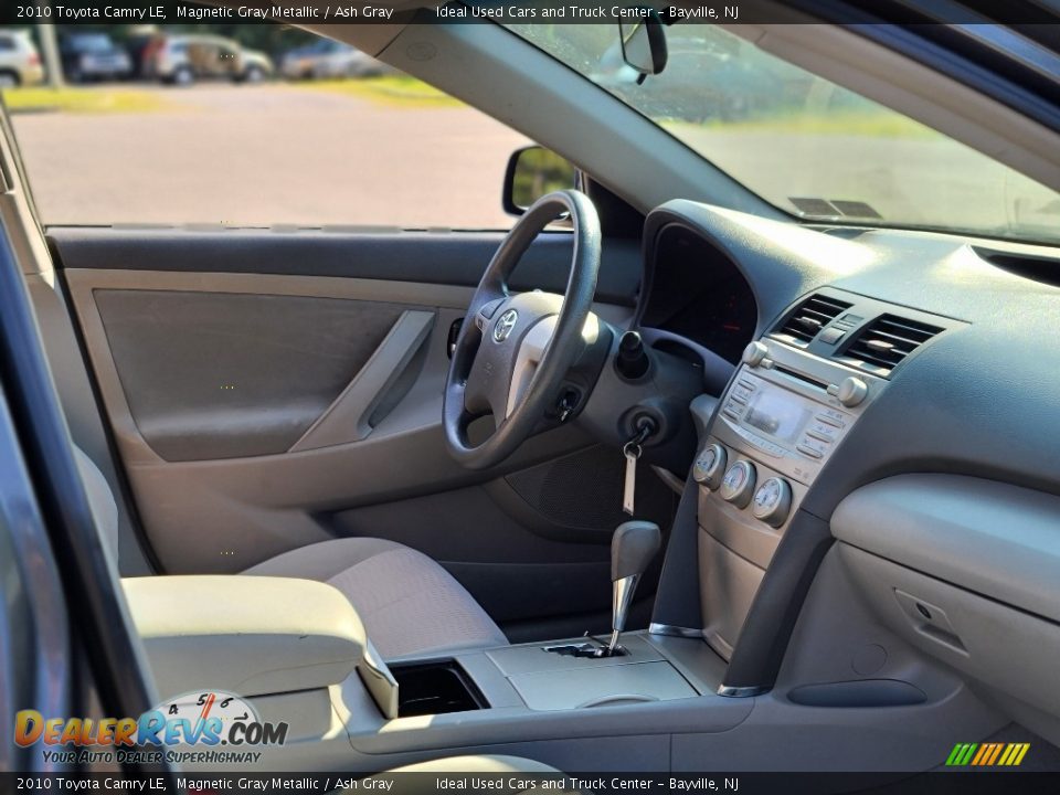 2010 Toyota Camry LE Magnetic Gray Metallic / Ash Gray Photo #10