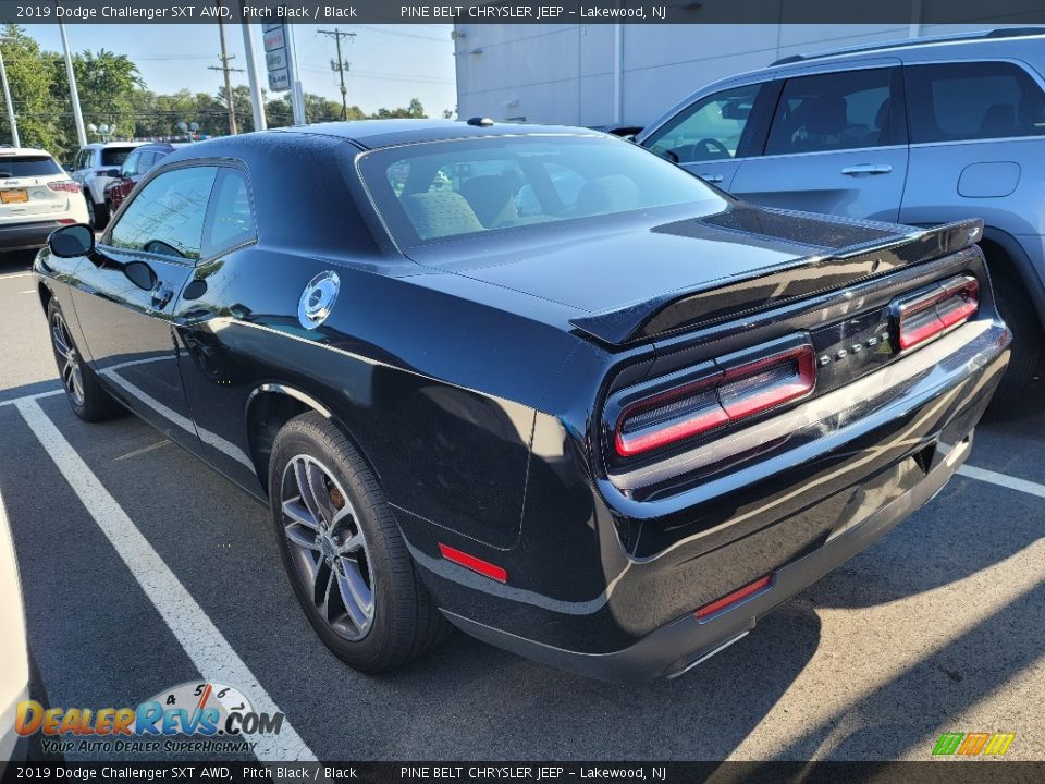 2019 Dodge Challenger SXT AWD Pitch Black / Black Photo #4