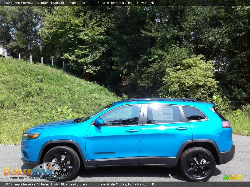 2021 Jeep Cherokee Altitude Hydro Blue Pearl / Black Photo #1