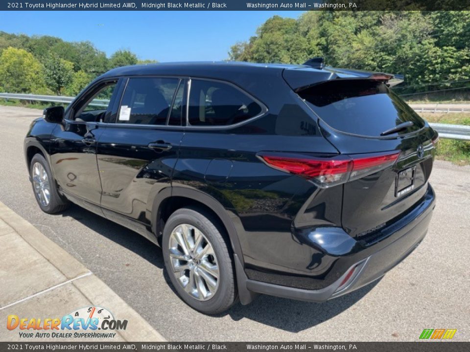 2021 Toyota Highlander Hybrid Limited AWD Midnight Black Metallic / Black Photo #2