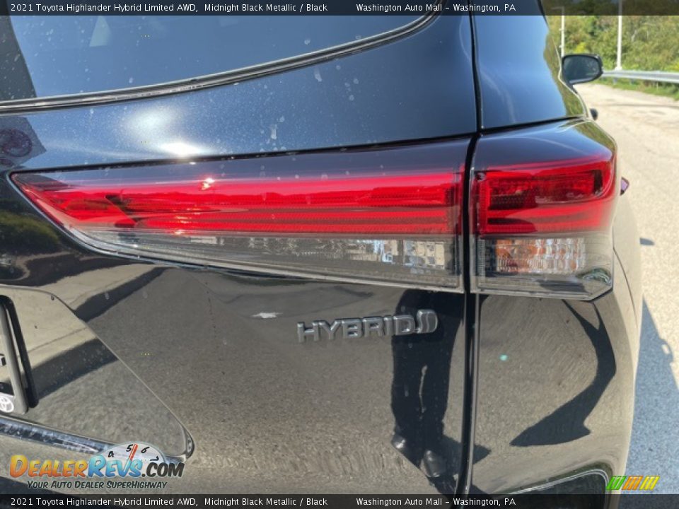 2021 Toyota Highlander Hybrid Limited AWD Midnight Black Metallic / Black Photo #30