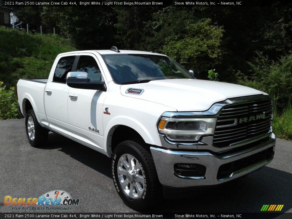 Front 3/4 View of 2021 Ram 2500 Laramie Crew Cab 4x4 Photo #4