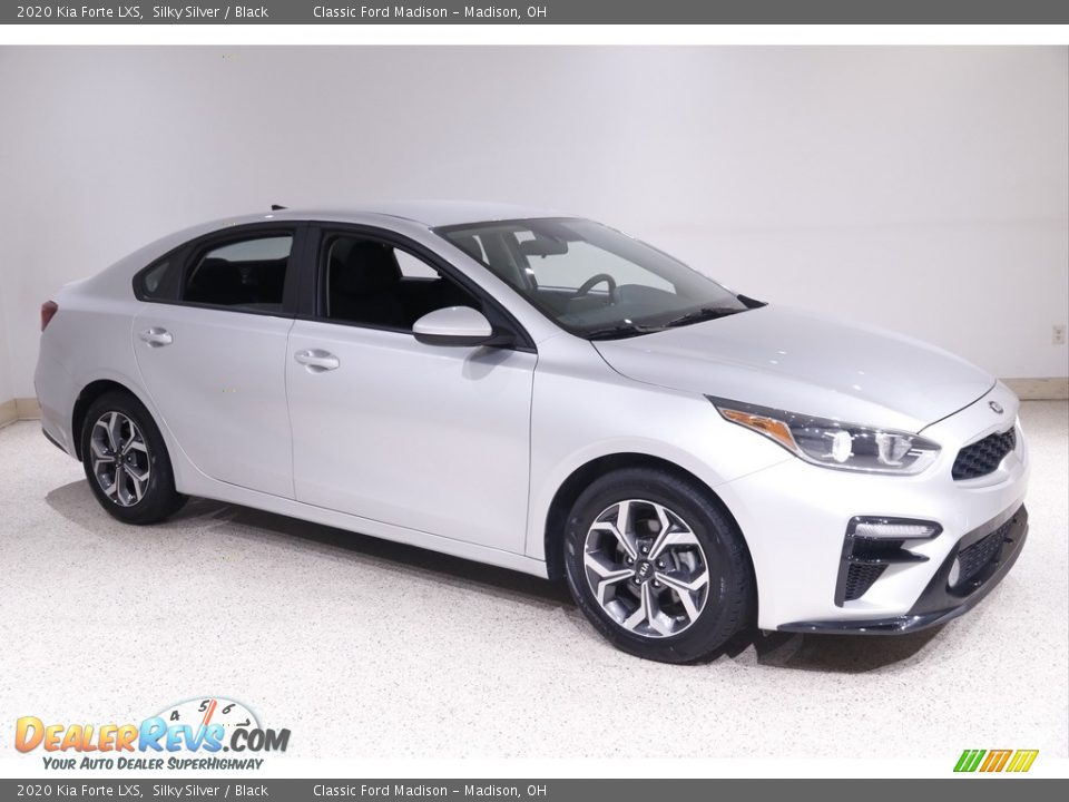 2020 Kia Forte LXS Silky Silver / Black Photo #1
