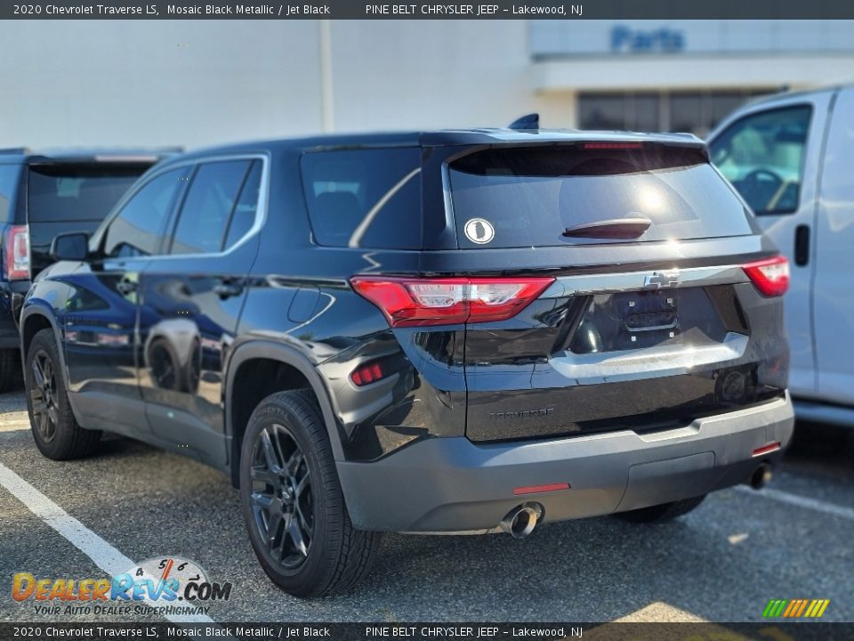 2020 Chevrolet Traverse LS Mosaic Black Metallic / Jet Black Photo #4