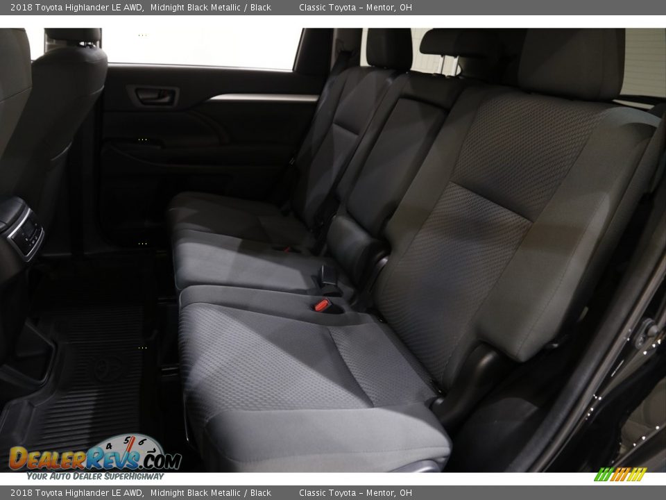 2018 Toyota Highlander LE AWD Midnight Black Metallic / Black Photo #17