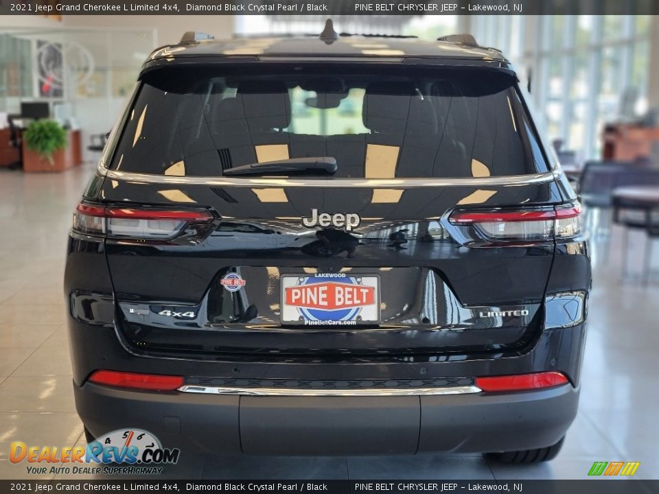 2021 Jeep Grand Cherokee L Limited 4x4 Diamond Black Crystal Pearl / Black Photo #6