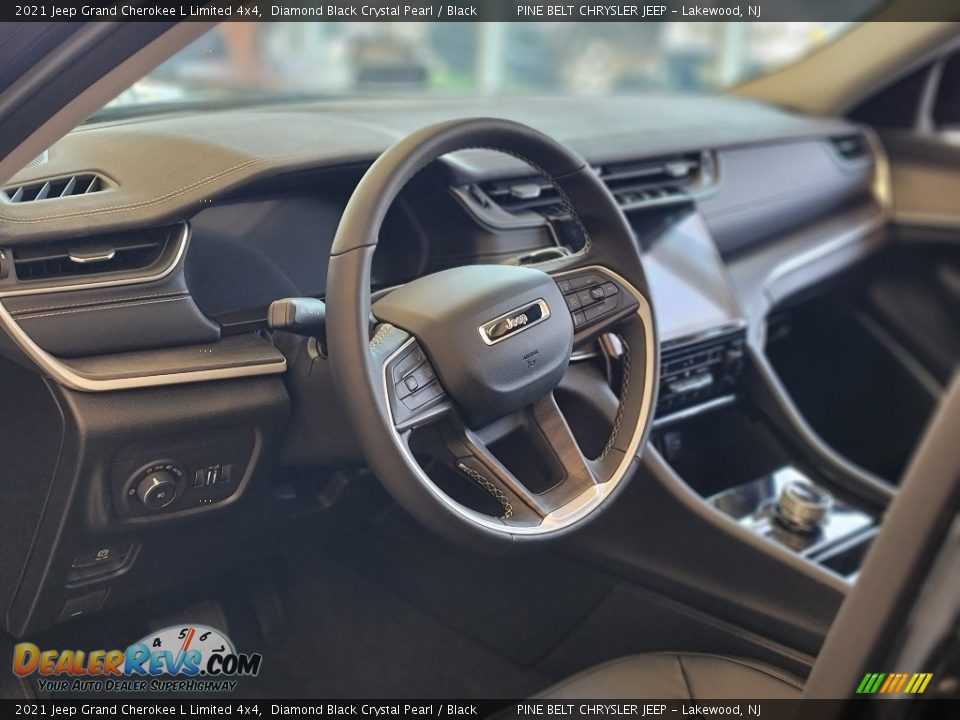 2021 Jeep Grand Cherokee L Limited 4x4 Diamond Black Crystal Pearl / Black Photo #13