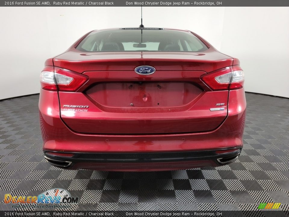 2016 Ford Fusion SE AWD Ruby Red Metallic / Charcoal Black Photo #9