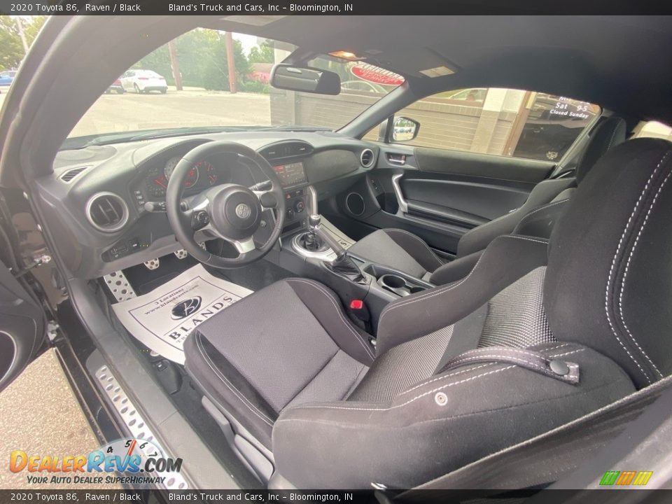 Black Interior - 2020 Toyota 86  Photo #12