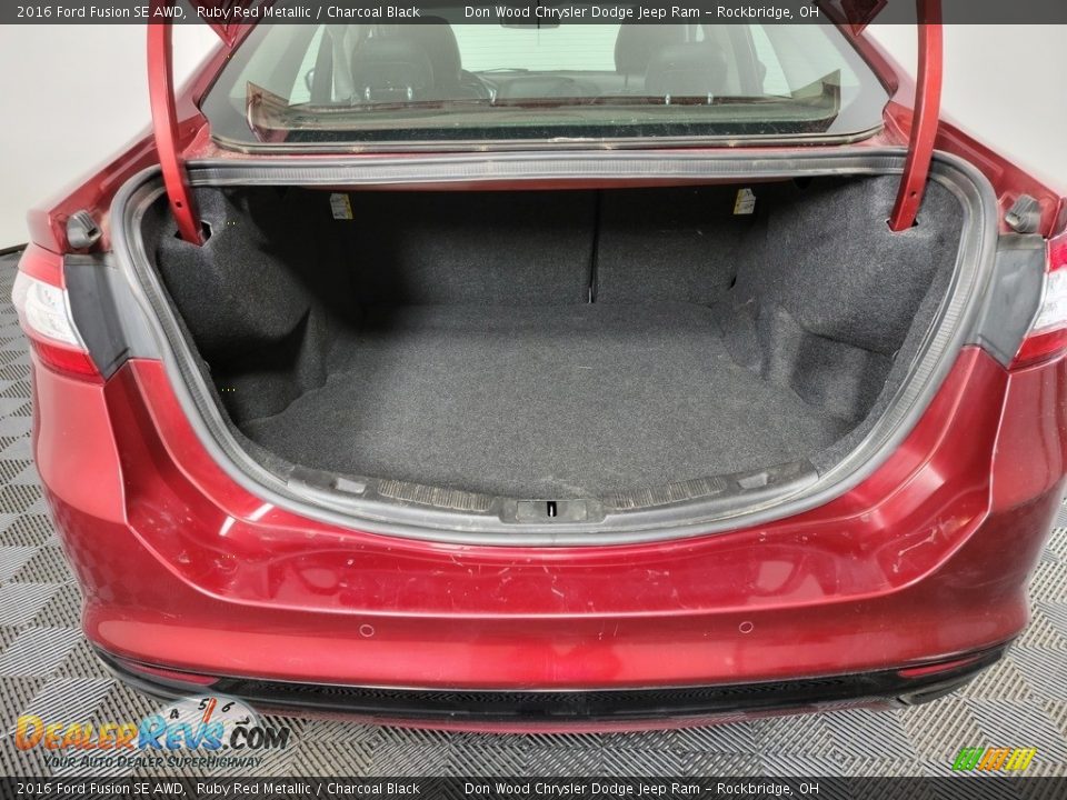 2016 Ford Fusion SE AWD Ruby Red Metallic / Charcoal Black Photo #12