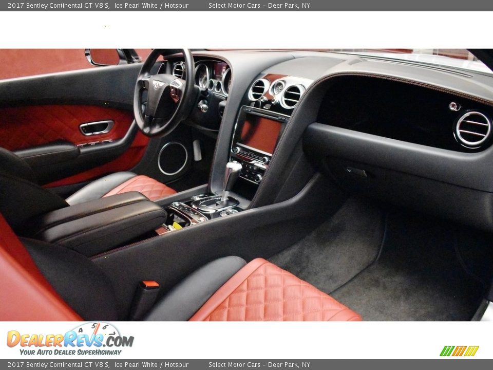 Dashboard of 2017 Bentley Continental GT V8 S Photo #17