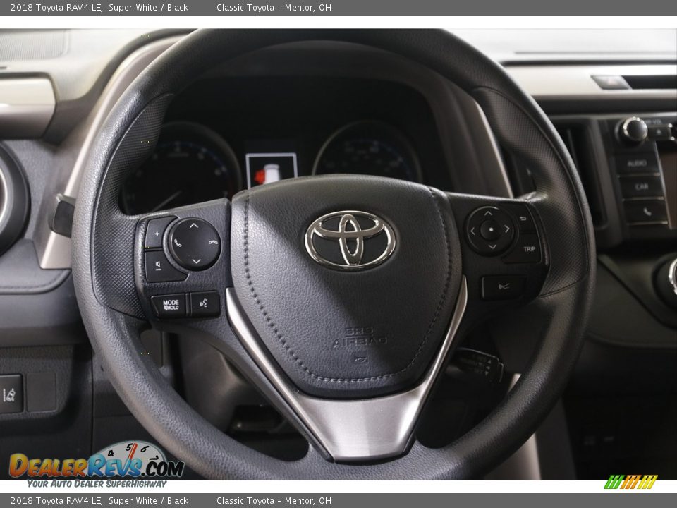 2018 Toyota RAV4 LE Super White / Black Photo #7