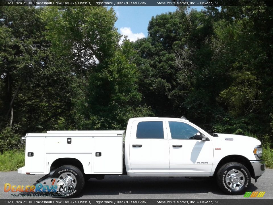 2021 Ram 2500 Tradesman Crew Cab 4x4 Chassis Bright White / Black/Diesel Gray Photo #5