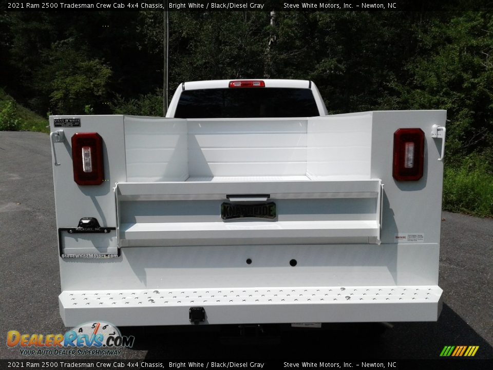 2021 Ram 2500 Tradesman Crew Cab 4x4 Chassis Bright White / Black/Diesel Gray Photo #8