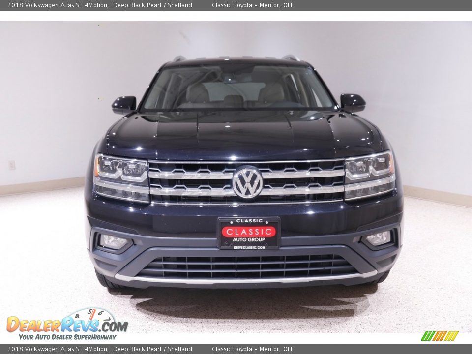 2018 Volkswagen Atlas SE 4Motion Deep Black Pearl / Shetland Photo #2