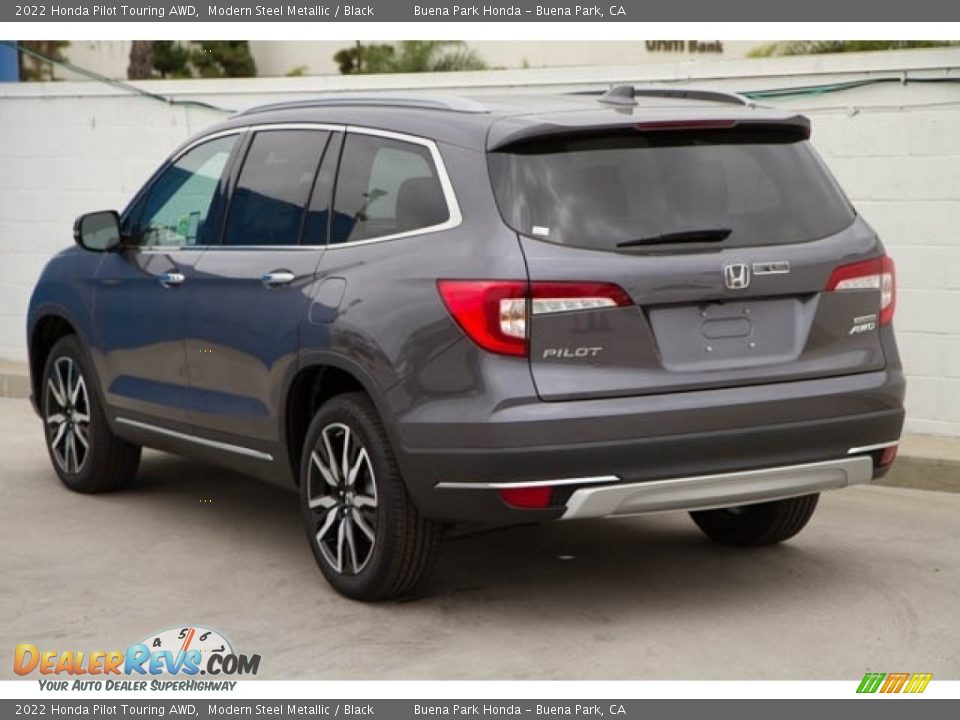 Modern Steel Metallic 2022 Honda Pilot Touring AWD Photo #2