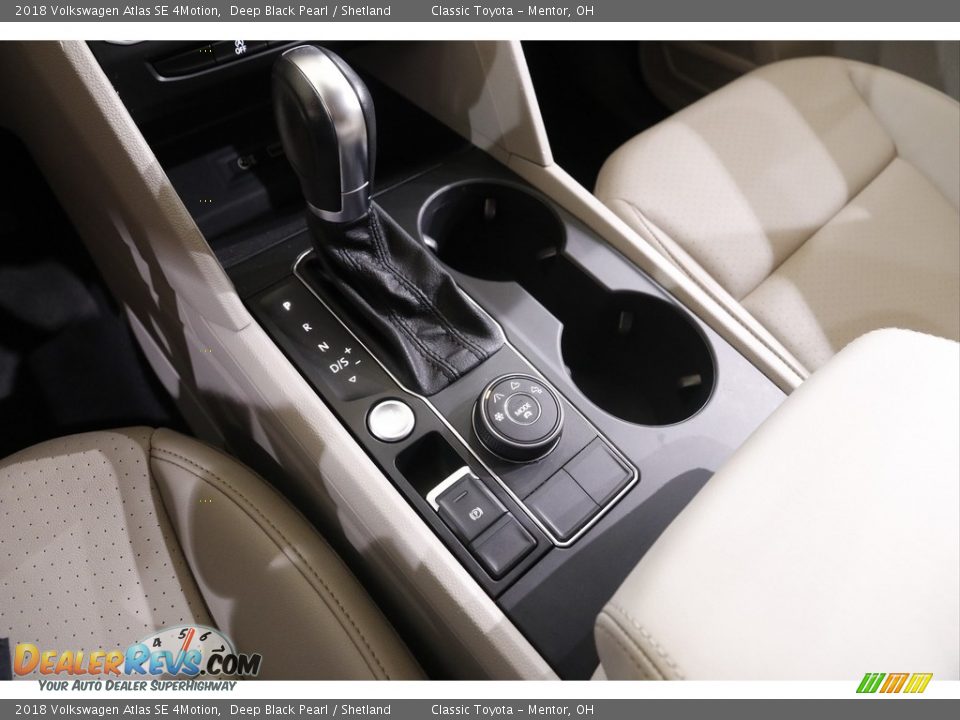 2018 Volkswagen Atlas SE 4Motion Deep Black Pearl / Shetland Photo #12