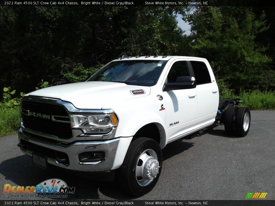 2021 Ram 4500 SLT Crew Cab 4x4 Chassis Bright White / Diesel Gray/Black Photo #2