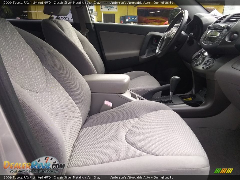 2009 Toyota RAV4 Limited 4WD Classic Silver Metallic / Ash Gray Photo #18