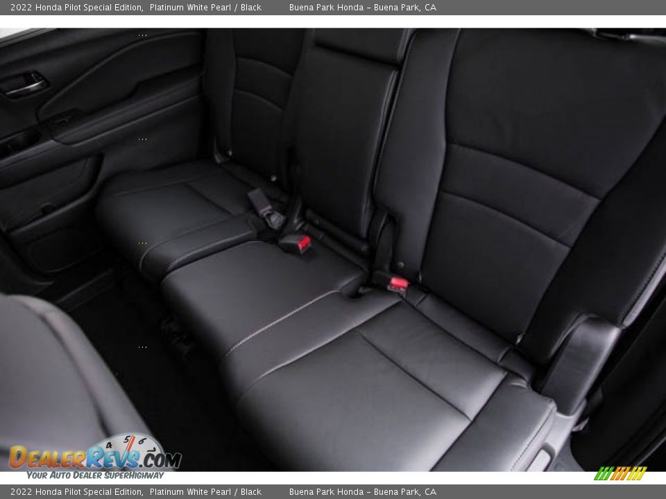 Rear Seat of 2022 Honda Pilot Special Edition Photo #27