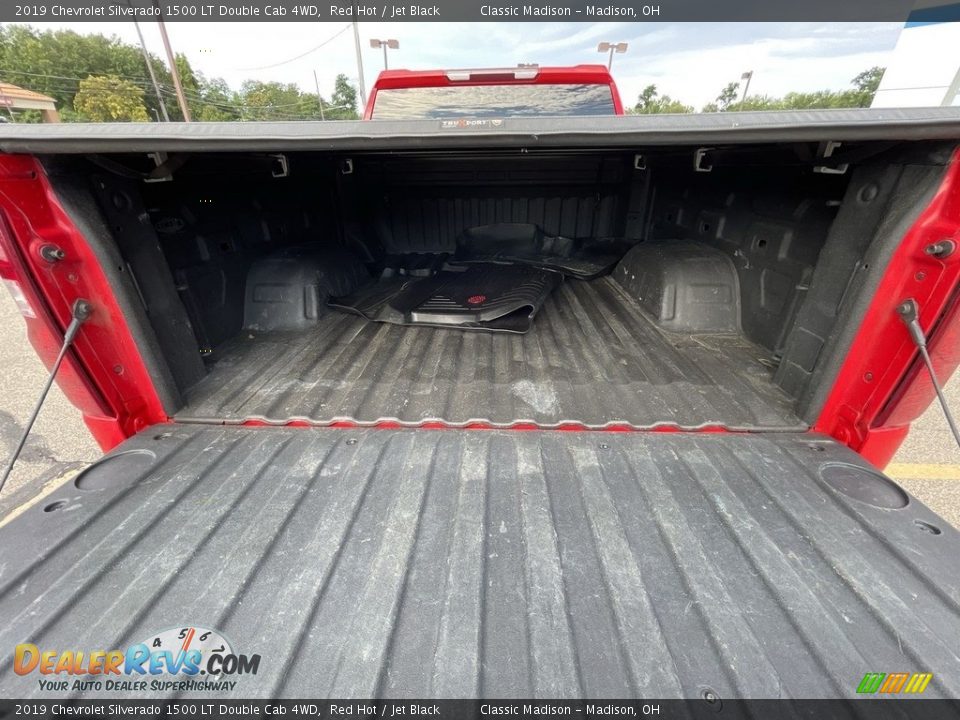 2019 Chevrolet Silverado 1500 LT Double Cab 4WD Red Hot / Jet Black Photo #15