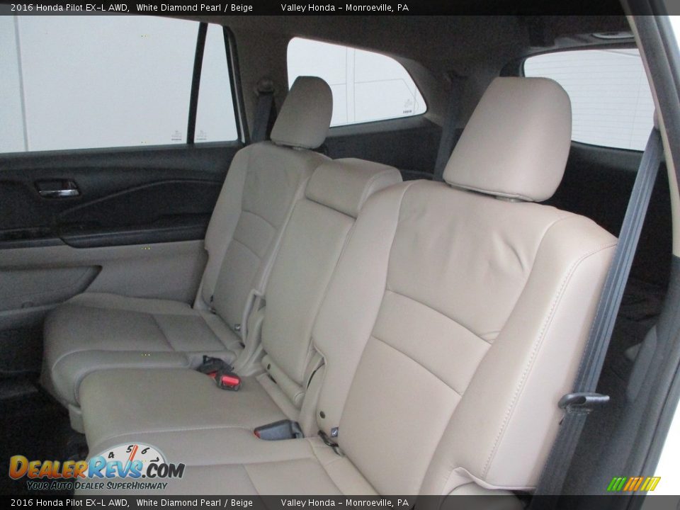 2016 Honda Pilot EX-L AWD White Diamond Pearl / Beige Photo #11