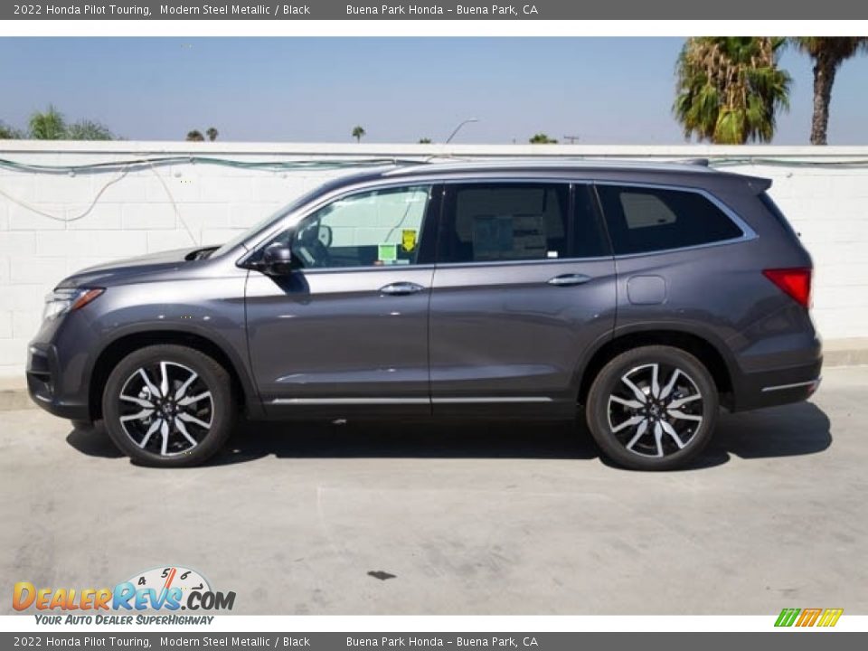 2022 Honda Pilot Touring Modern Steel Metallic / Black Photo #9