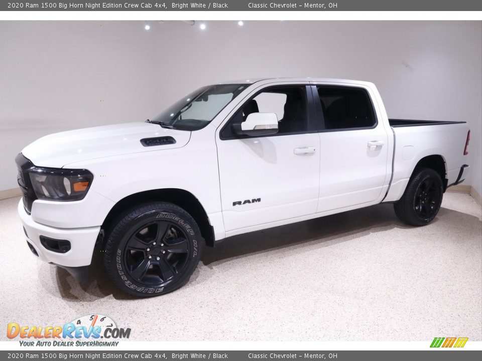 2020 Ram 1500 Big Horn Night Edition Crew Cab 4x4 Bright White / Black Photo #3