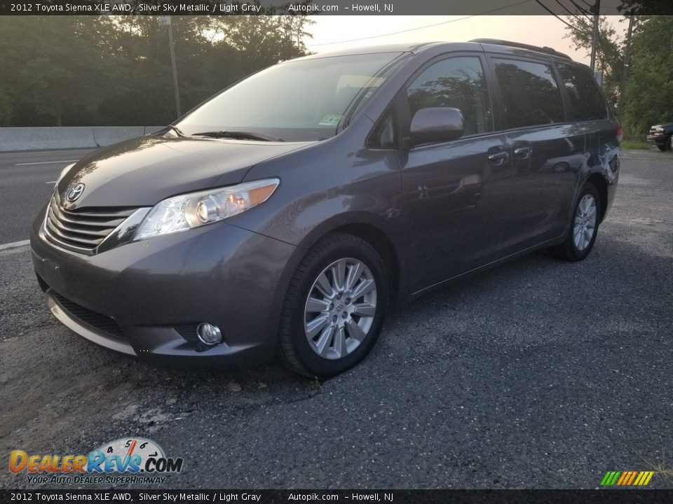 2012 Toyota Sienna XLE AWD Silver Sky Metallic / Light Gray Photo #6