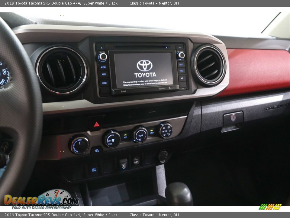 2019 Toyota Tacoma SR5 Double Cab 4x4 Super White / Black Photo #9
