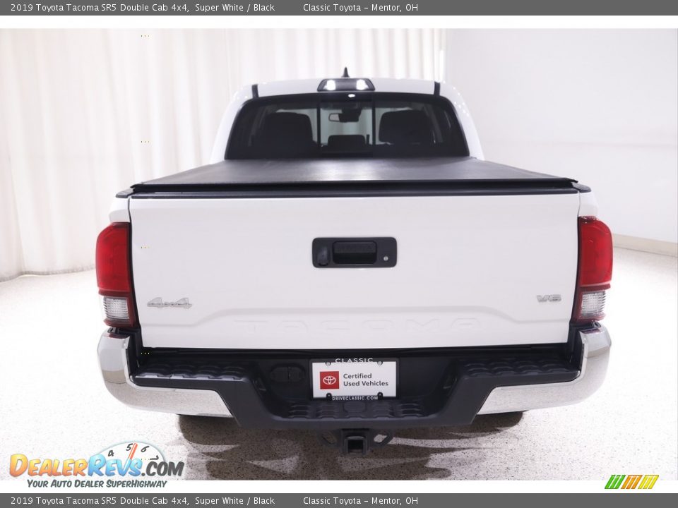 2019 Toyota Tacoma SR5 Double Cab 4x4 Super White / Black Photo #17