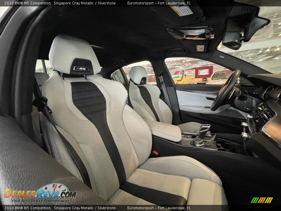 Front Seat of 2019 BMW M5 Competition Photo #2