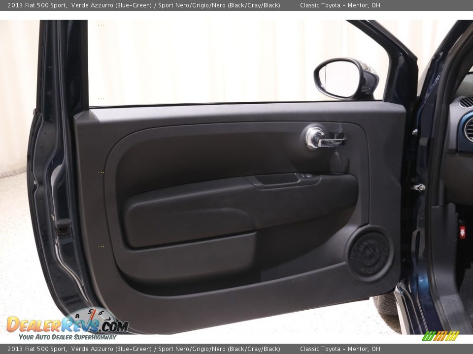 Door Panel of 2013 Fiat 500 Sport Photo #4