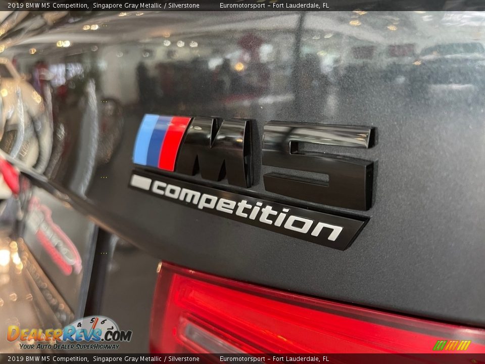 2019 BMW M5 Competition Logo Photo #21