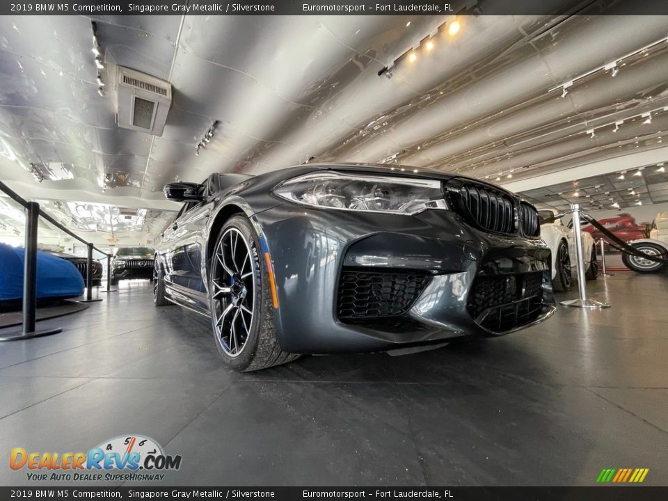 2019 BMW M5 Competition Singapore Gray Metallic / Silverstone Photo #27
