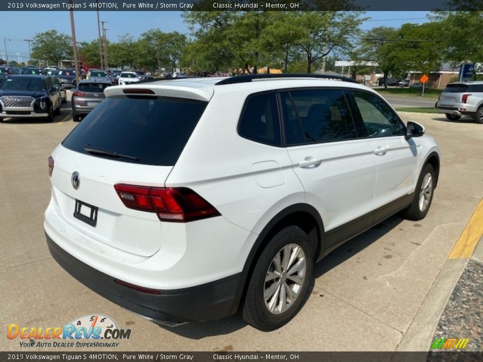2019 Volkswagen Tiguan S 4MOTION Pure White / Storm Gray Photo #2