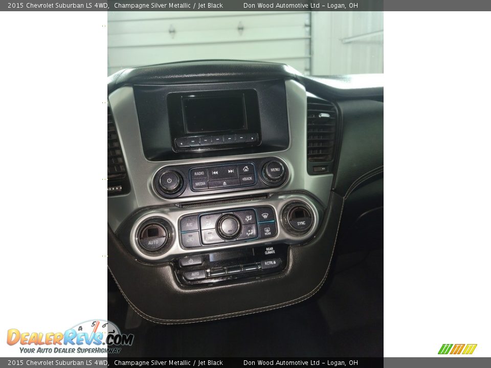 Controls of 2015 Chevrolet Suburban LS 4WD Photo #18