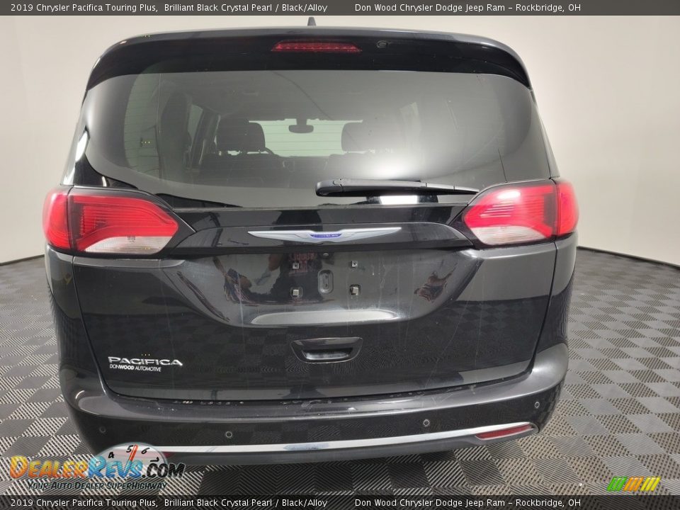2019 Chrysler Pacifica Touring Plus Brilliant Black Crystal Pearl / Black/Alloy Photo #8