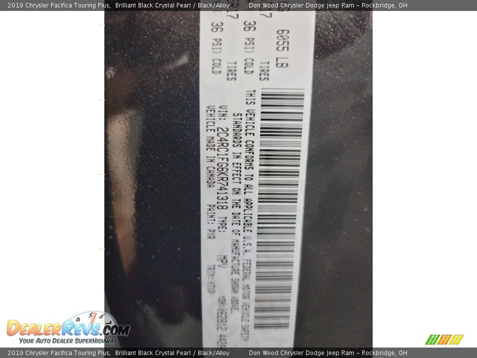 2019 Chrysler Pacifica Touring Plus Brilliant Black Crystal Pearl / Black/Alloy Photo #31