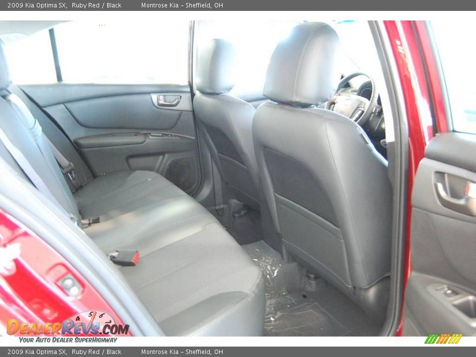 2009 Kia Optima SX Ruby Red / Black Photo #30