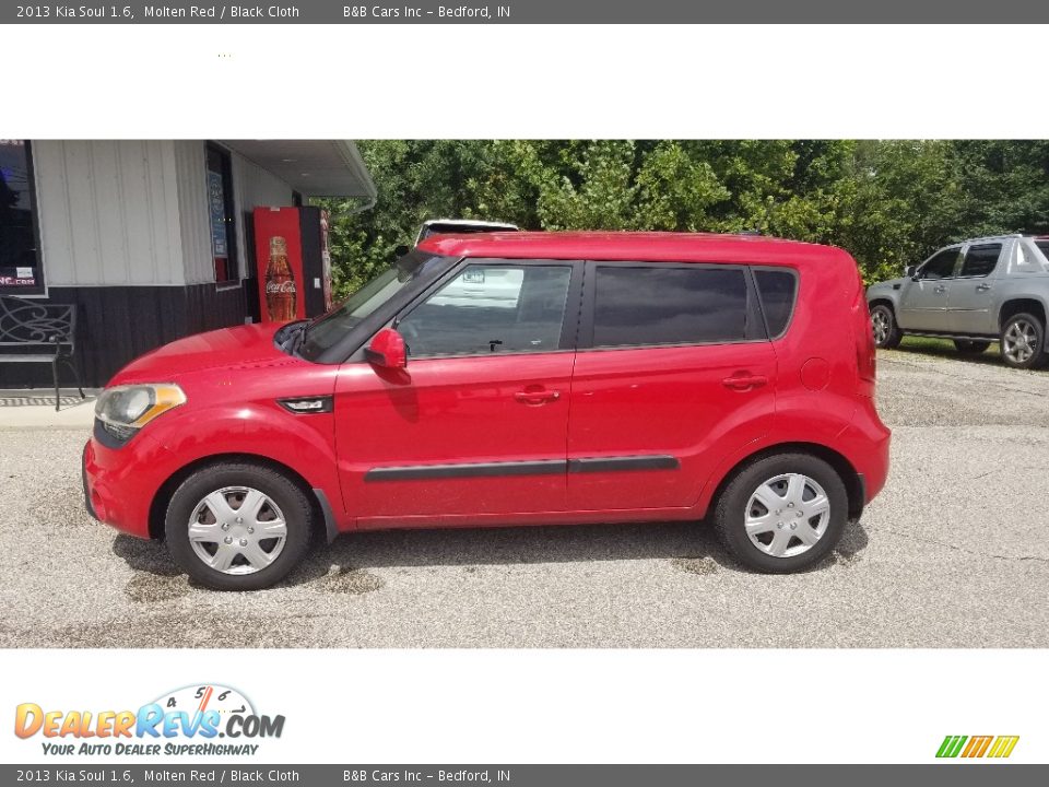 2013 Kia Soul 1.6 Molten Red / Black Cloth Photo #2