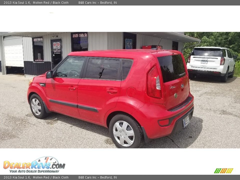 2013 Kia Soul 1.6 Molten Red / Black Cloth Photo #3