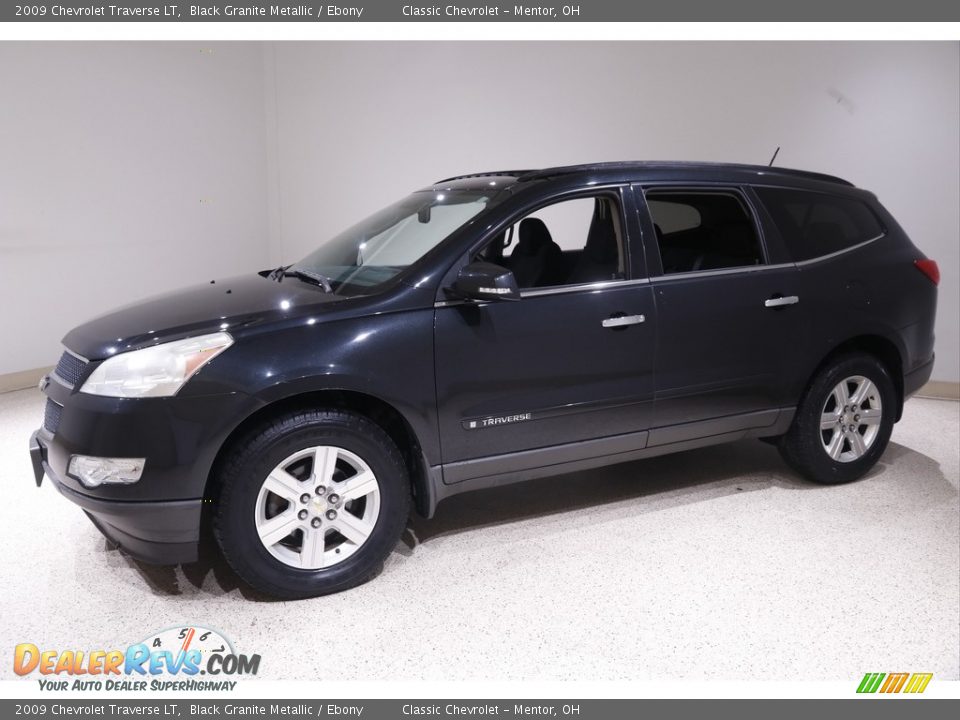 2009 Chevrolet Traverse LT Black Granite Metallic / Ebony Photo #3