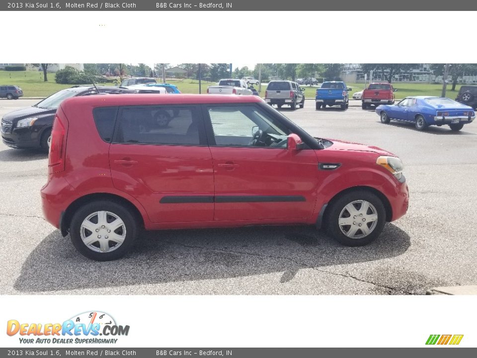 2013 Kia Soul 1.6 Molten Red / Black Cloth Photo #6